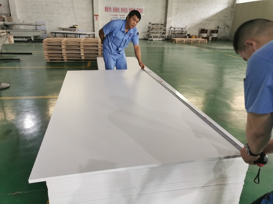 Bordo impermeabile della schiuma del PVC Celuka di 1220x2440mm per costruzione