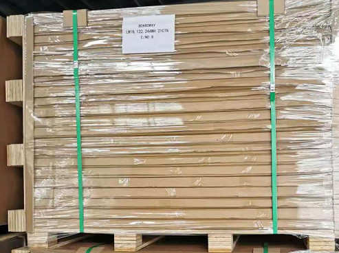Bordo della schiuma del PVC ISO9001 per mobilia 12mmx1220x2440 ignifugo